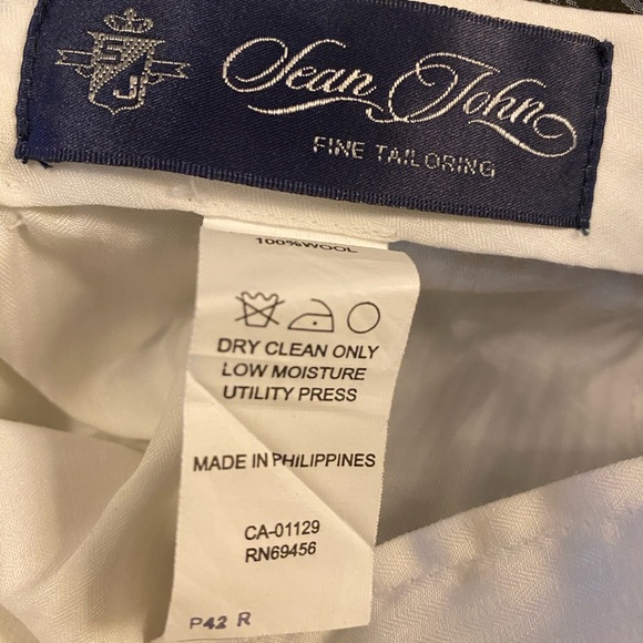 Sean John Men's Olive-Brown Dress Chinos - Picture 2 of 5